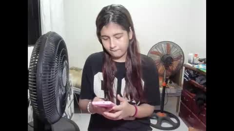 izzy online show from November 27, 2025, 10:23 pm