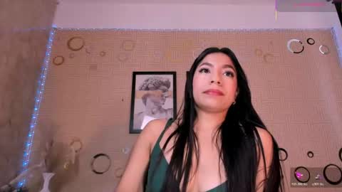 Snapshot of mia_gothzx chatting on July 19, 2026, 1:15 pm Mia online show from July 19, 2026, 1:15 pm