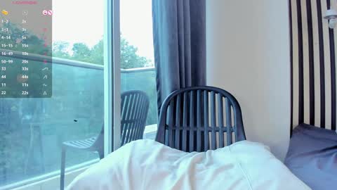 Snapshot of mia_holson chatting on January 3, 2025, 3:55 pm I am Mia online show from January 3, 2025, 3:55 pm