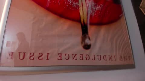 Val  online show from November 5, 2025, 11:10 am