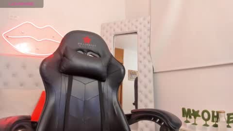    online show from February 10, 2025, 3:42 pm