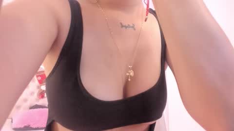    online show from December 22, 2025, 12:24 pm