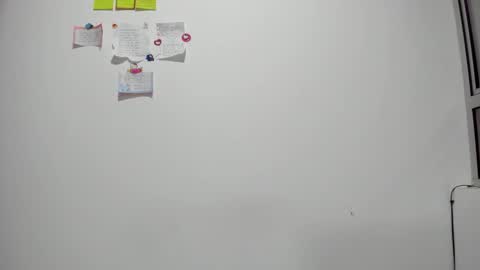 mia kaneee online show from March 7, 2025, 3:19 am