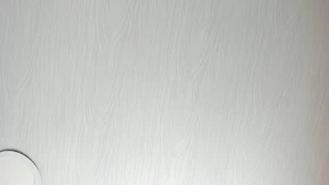 Mia online show from March 26, 2026, 2:50 am