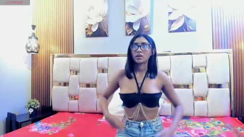 Mia.  online show from May 9, 2026, 10:53 am