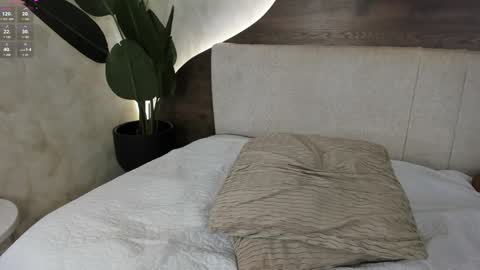 mia_lacy online show from January 7, 2025, 10:19 pm