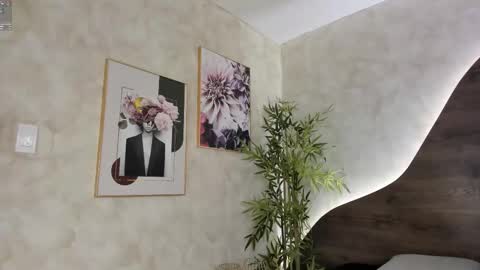 mia_lacy online show from October 13, 2025, 7:47 pm