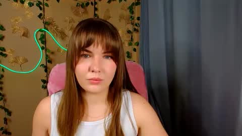 mia_lemm online show from June 4, 2026, 7:36 am