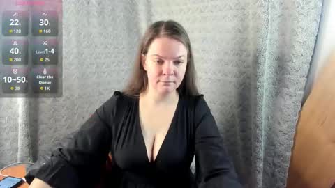 Snapshot of mia_lores chatting on October 9, 2025, 8:12 am mia_lores online show from October 9, 2025, 8:12 am