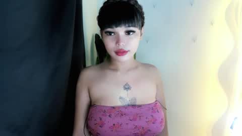 M I A online show from April 22, 2026, 1:34 pm