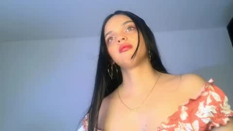 mia lucy 21 online show from June 3, 2026, 5:32 am