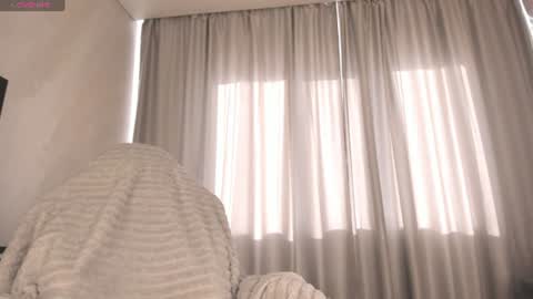 Snapshot of mia_lui chatting on July 11, 2026, 1:41 am Mia 3 online show from July 11, 2026, 1:41 am