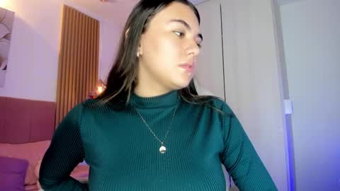 Mia Nevaeh - follow me online show from April 9, 2026, 7:30 pm