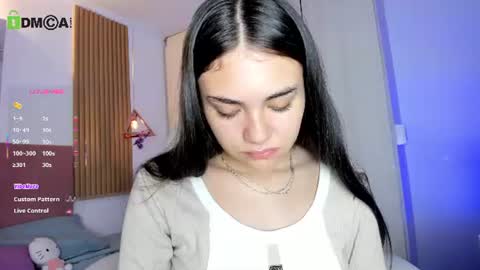 Mia Nevaeh - follow me online show from June 15, 2026, 8:00 pm