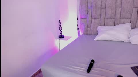 Snapshot of mia_nyxie chatting on April 11, 2026, 3:00 am Mia nyxie online show from April 11, 2026, 3:00 am