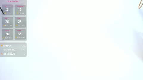 Snapshot of mia_pineda chatting on December 25, 2024, 12:58 pm Mariana online show from December 25, 2024, 12:58 pm