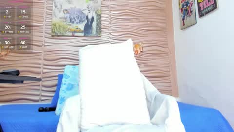 Mariana online show from December 19, 2025, 9:44 pm