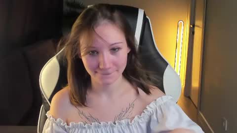 Snapshot of mia_ramsey chatting on August 4, 2026, 9:34 am Mia Ramsey online show from August 4, 2026, 9:34 am