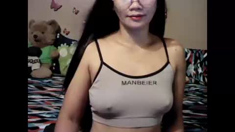 mia_rein online show from December 31, 2024, 7:10 am