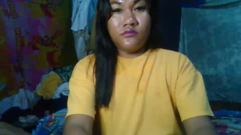 mia_revita online show from April 12, 2026, 2:22 pm