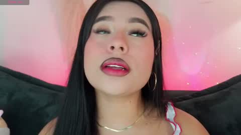 Mia online show from July 12, 2026, 9:17 pm