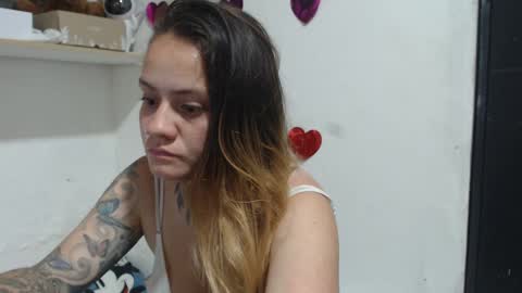 Mia Sepulveda online show from December 11, 2024, 3:35 am