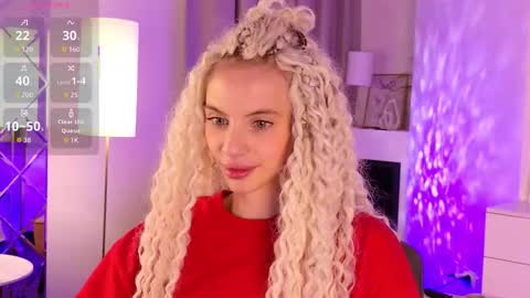 Mia online show from January 12, 2026, 6:40 am