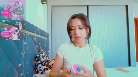 Mia online show from February 11, 2025, 6:19 am