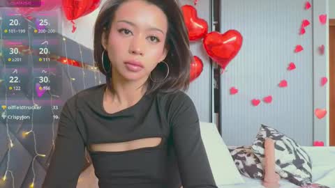 Mia online show from February 14, 2025, 6:34 am