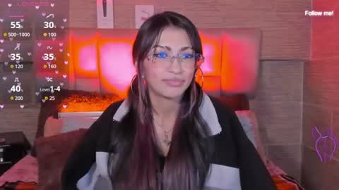 Snapshot of mia_smoke_ chatting on July 5, 2026, 4:19 am Mia online show from July 5, 2026, 4:19 am