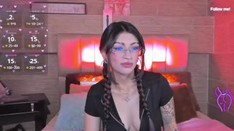 Snapshot of mia_smoke_ chatting on July 16, 2026, 1:33 am Mia online show from July 16, 2026, 1:33 am