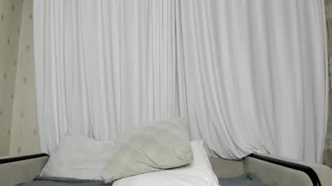  Your Soyun  online show from September 22, 2025, 5:48 pm