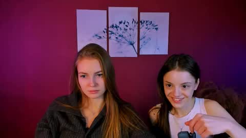 Snapshot of mia_starrr_ chatting on November 17, 2025, 9:59 am mia_starrr_ online show from November 17, 2025, 9:59 am