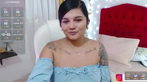 Mia  online show from September 11, 2025, 2:33 am