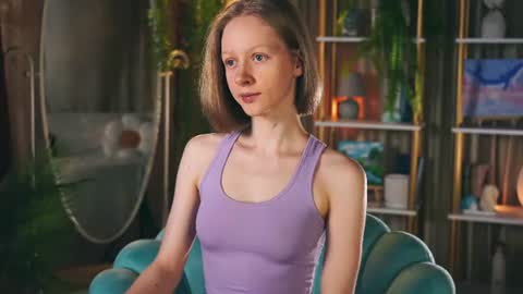 Snapshot of mia_vebes chatting on June 17, 2026, 1:34 pm Mia online show from June 17, 2026, 1:34 pm