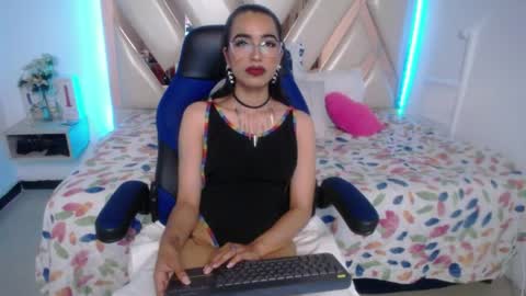MIA online show from April 29, 2026, 10:08 am