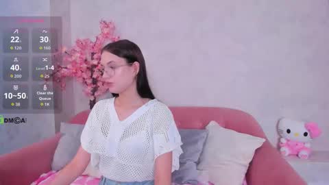 Mia online show from March 22, 2026, 9:23 am