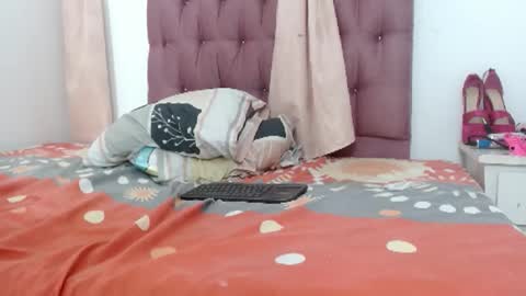 Snapshot of miaa_hot69 chatting on May 2, 2026, 6:13 pm Jessika online show from May 2, 2026, 6:13 pm