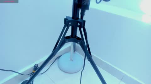 Miaa  online show from January 17, 2025, 11:18 pm