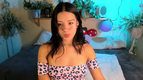 Miaa online show from March 17, 2026, 6:55 pm