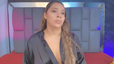 Snapshot of miaabrown__ chatting on September 23, 2025, 12:08 pm Mia online show from September 23, 2025, 12:08 pm