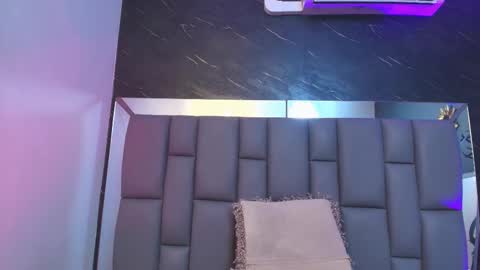 Snapshot of miaabrown__ chatting on October 4, 2025, 12:03 pm Mia online show from October 4, 2025, 12:03 pm