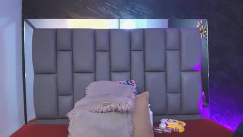 Snapshot of miaabrown__ chatting on November 21, 2025, 12:04 pm Mia online show from November 21, 2025, 12:04 pm