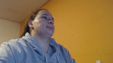 Snapshot of miaabrownn chatting on February 19, 2025, 11:57 pm MIA online show from February 19, 2025, 11:57 pm