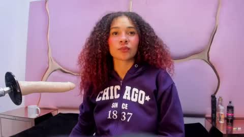 miaacarterss online show from June 30, 2026, 4:19 pm