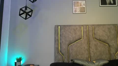 Snapshot of miaakittyy chatting on August 1, 2026, 11:31 am miaakittyy online show from August 1, 2026, 11:31 am