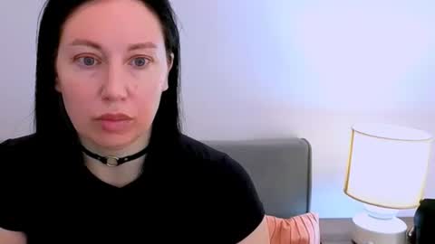 Mia online show from March 1, 2026, 7:21 am