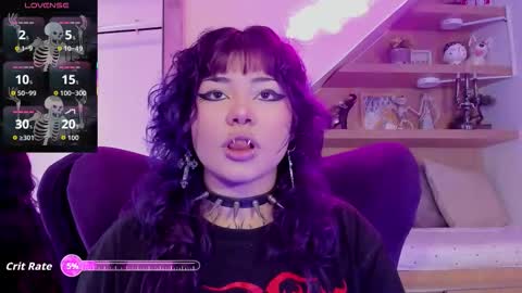 Mia online show from October 1, 2025, 4:07 am