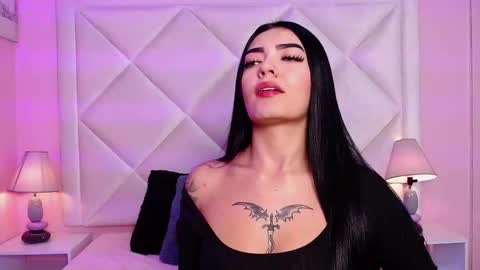 Alexandra online show from November 1, 2025, 1:24 pm