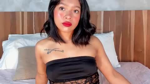 Snapshot of miaasummeer chatting on June 28, 2026, 12:44 pm MiaaSummeer online show from June 28, 2026, 12:44 pm